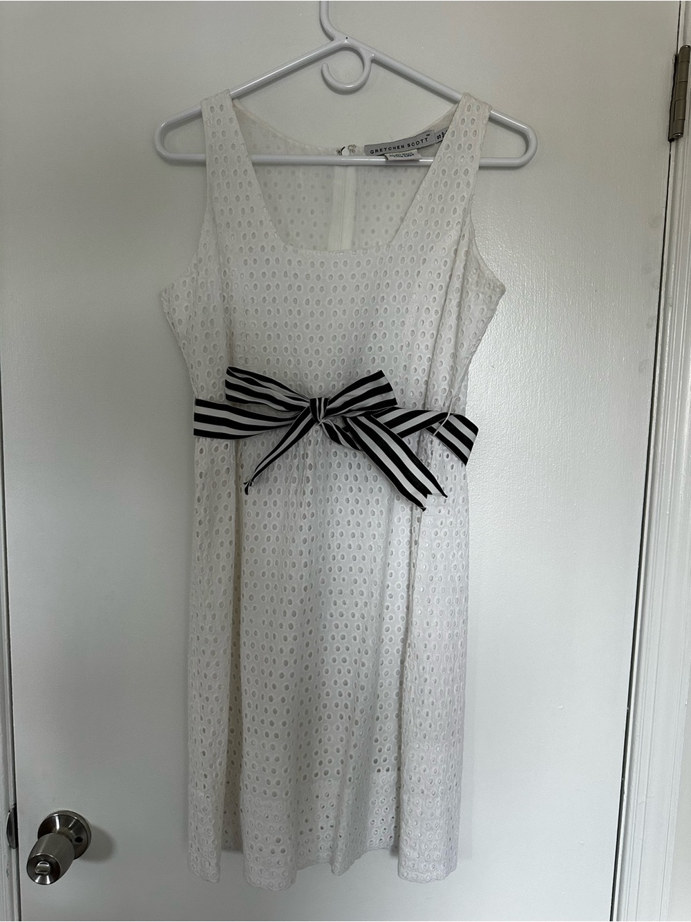 Gretchen Scott White Eyelet Sleeveless Dress w/ Black Stripe Sash Ribbon